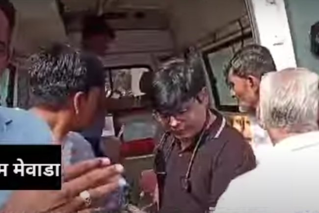 आहोर- वलदरा गांव के खेत में लावारिस मिला नवजात शिशु, डॉ ने जांच कर किया रेफर